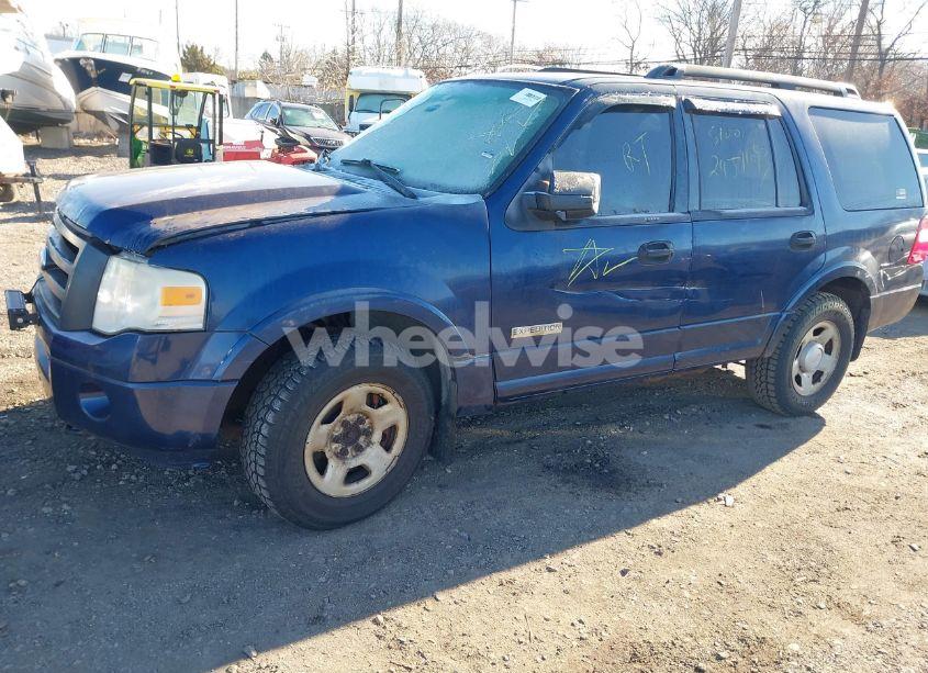 Photo 2 of 2008 Ford Expedition XLT (VIN 1FMFU16588LA39920)