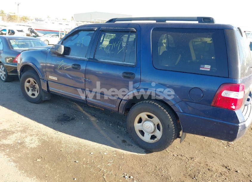 Photo 3 of 2008 Ford Expedition XLT (VIN 1FMFU16588LA39920)