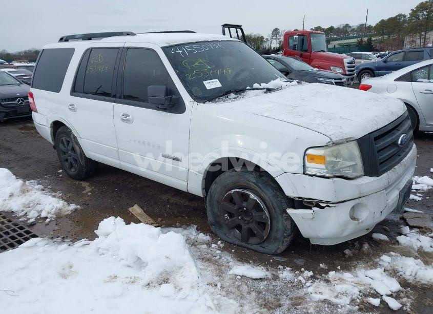 2008 Ford Expedition XLT (VIN 1FMFU16588LA73405) main photo