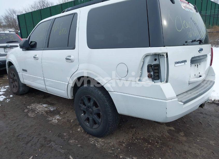 Photo 3 of 2008 Ford Expedition XLT (VIN 1FMFU16588LA73405)