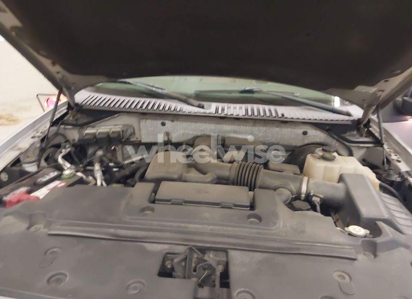 Photo 10 of 2009 Ford Expedition XLT (VIN 1FMFU16589LA00472)