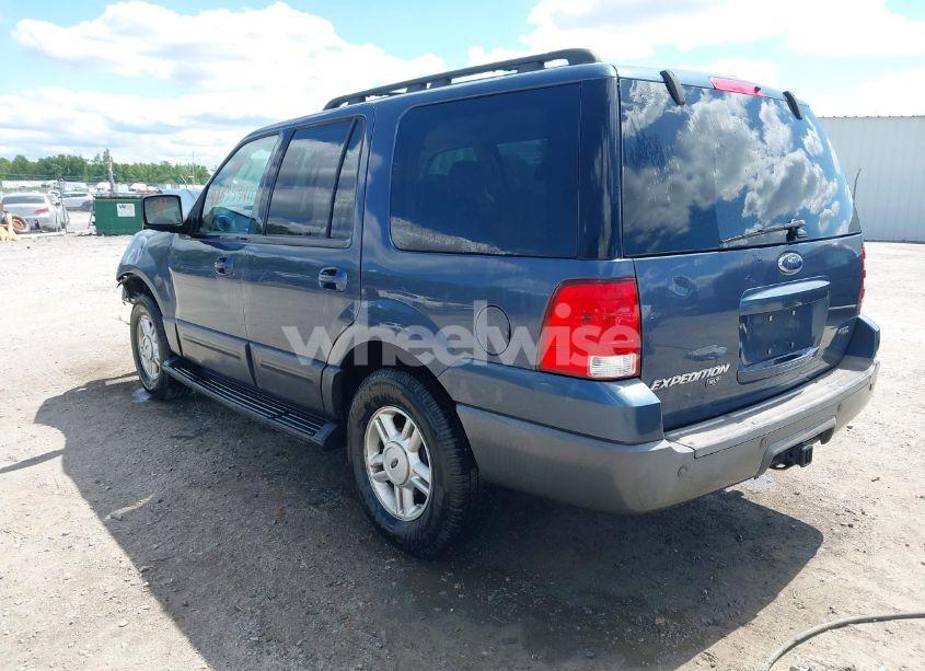 Photo 3 of 2006 Ford Expedition XLT/XLT SPORT (VIN 1FMFU16596LA85320)