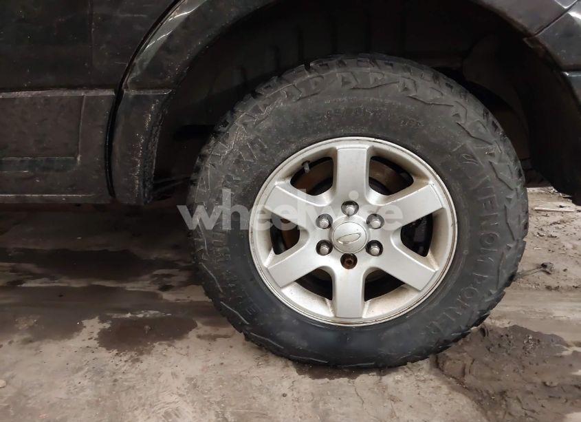 Photo 12 of 2008 Ford Expedition XLT (VIN 1FMFU165X8LA41555)