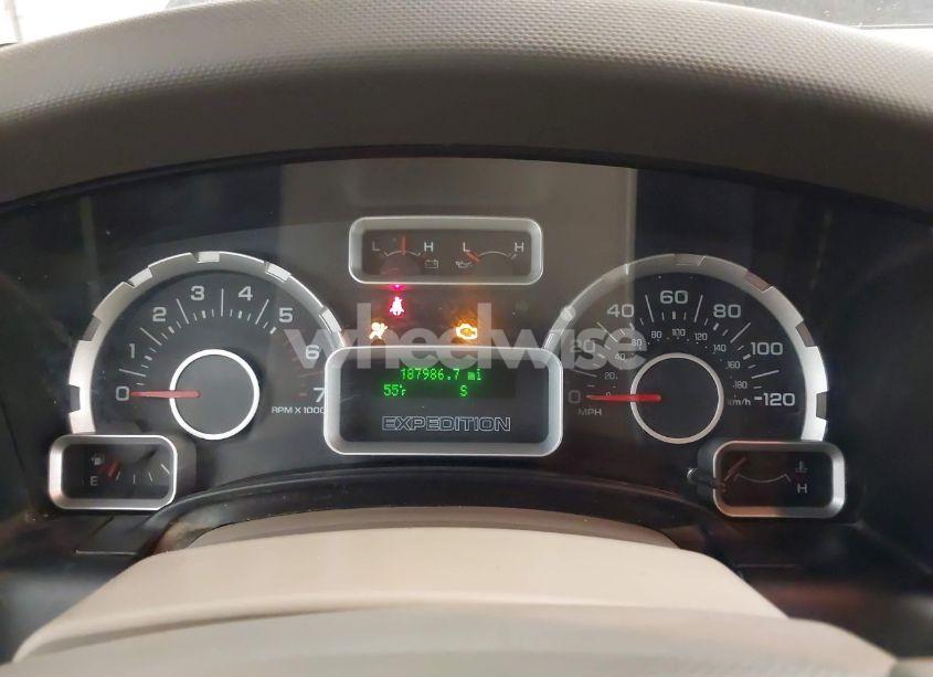Photo 7 of 2008 Ford Expedition XLT (VIN 1FMFU165X8LA41555)