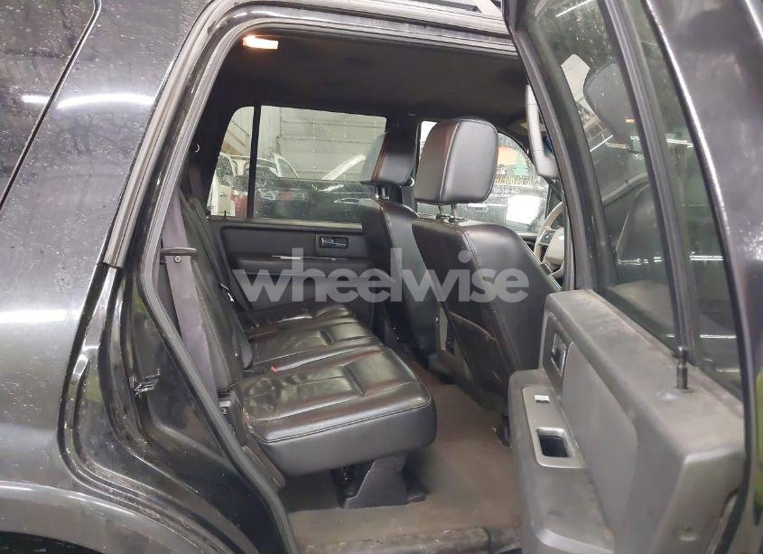 Photo 8 of 2008 Ford Expedition XLT (VIN 1FMFU165X8LA41555)