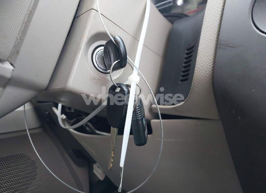 Photo 11 of 2008 Ford Expedition XLT (VIN 1FMFU165X8LA84518)