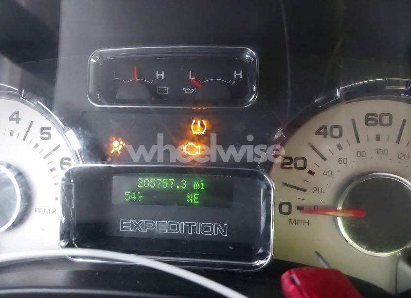 Photo 7 of 2008 Ford Expedition XLT (VIN 1FMFU165X8LA84518)
