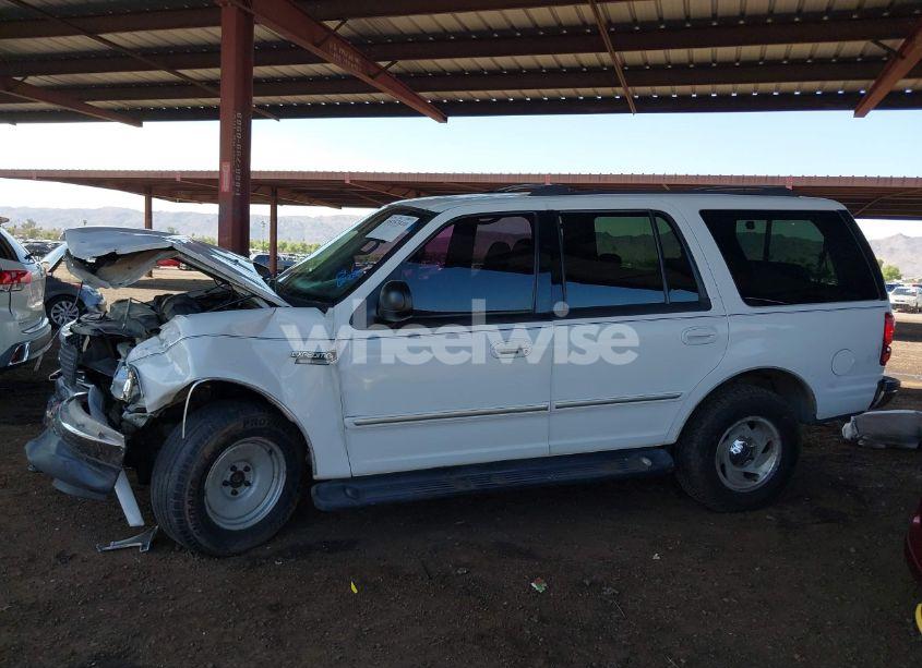 Photo 14 of 2000 Ford Expedition XLT (VIN 1FMFU16L1YLB49061)