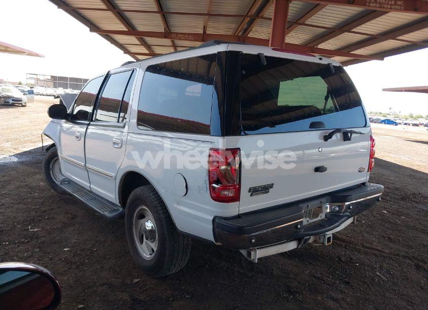 Photo 3 of 2000 Ford Expedition XLT (VIN 1FMFU16L1YLB49061)