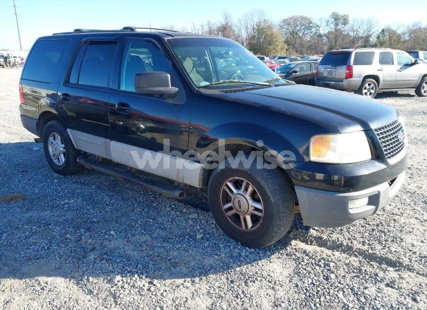 2003 Ford Expedition XLT (VIN 1FMFU16L23LC03587) main photo
