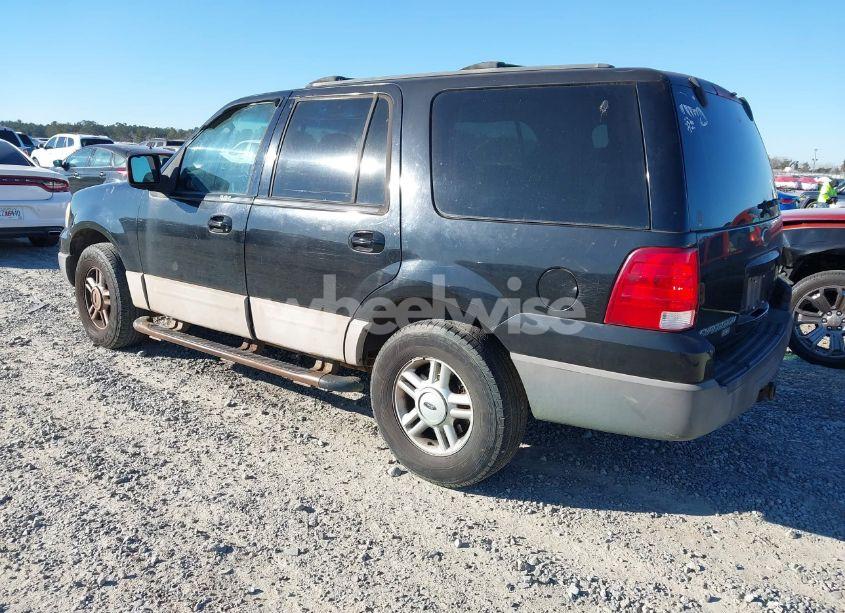 Photo 3 of 2003 Ford Expedition XLT (VIN 1FMFU16L23LC03587)