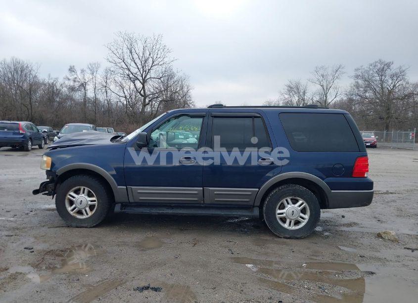Photo 15 of 2004 Ford Expedition NBX/XLT (VIN 1FMFU16L24LA55975)