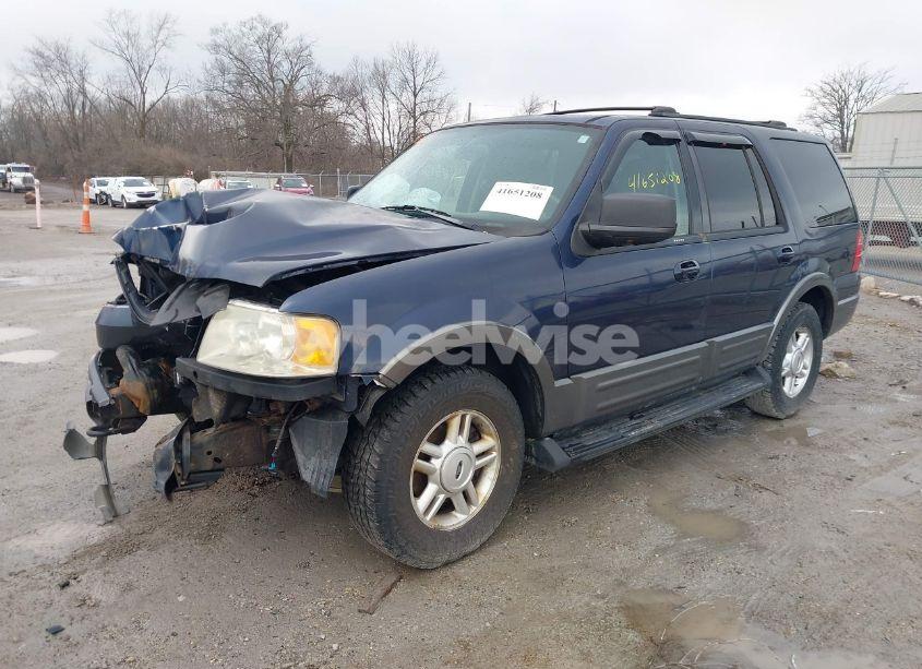 Photo 2 of 2004 Ford Expedition NBX/XLT (VIN 1FMFU16L24LA55975)