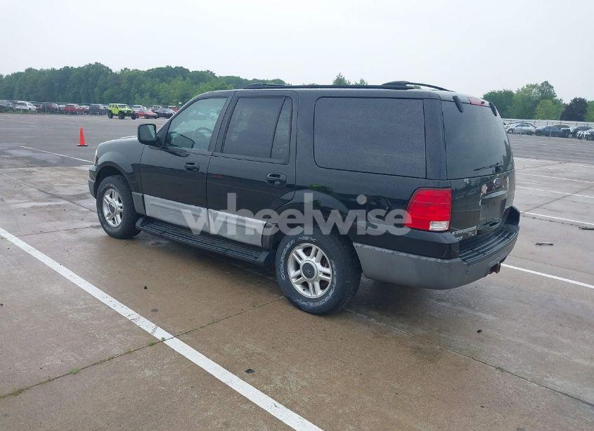 Photo 3 of 2003 Ford Expedition XLT (VIN 1FMFU16L33LA36849)