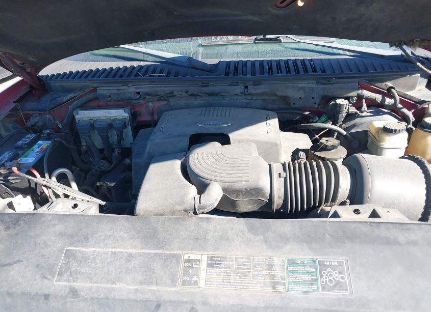 Photo 10 of 2003 Ford Expedition XLT (VIN 1FMFU16L33LA52940)