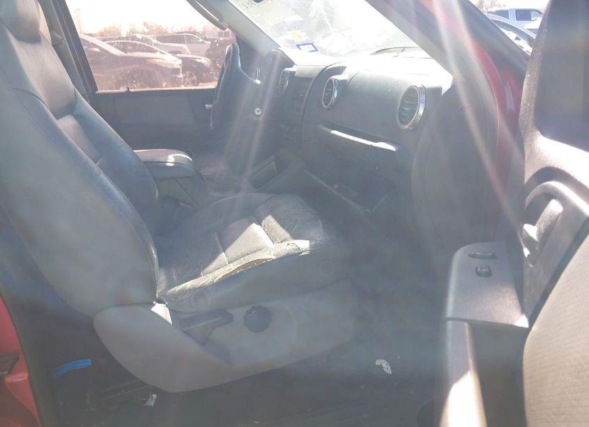 Photo 5 of 2003 Ford Expedition XLT (VIN 1FMFU16L33LA52940)