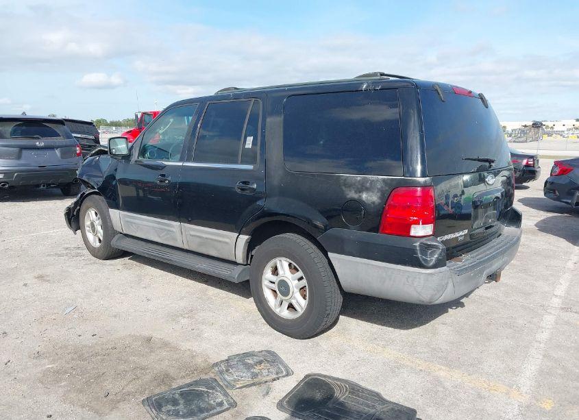 Photo 3 of 2003 Ford Expedition XLT (VIN 1FMFU16L43LA90192)