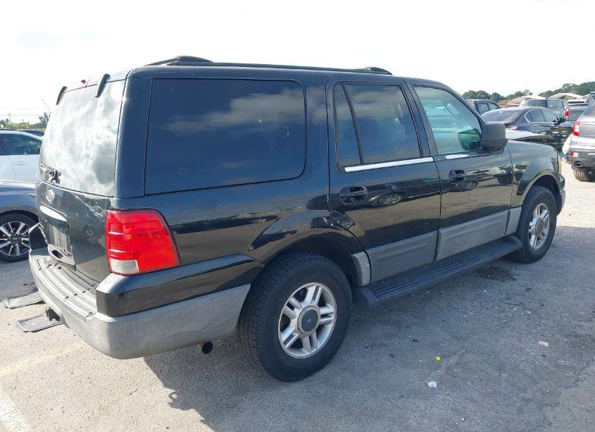 Photo 4 of 2003 Ford Expedition XLT (VIN 1FMFU16L43LA90192)