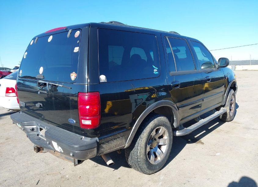 Photo 4 of 2001 Ford Expedition XLT (VIN 1FMFU16L91LB47872)