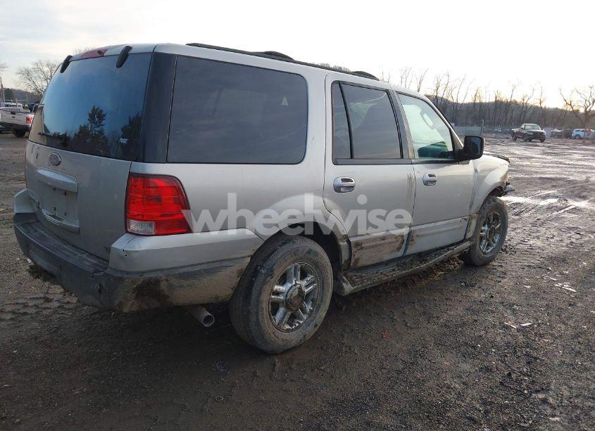Photo 4 of 2004 Ford Expedition NBX/XLT (VIN 1FMFU16LX4LA77271)