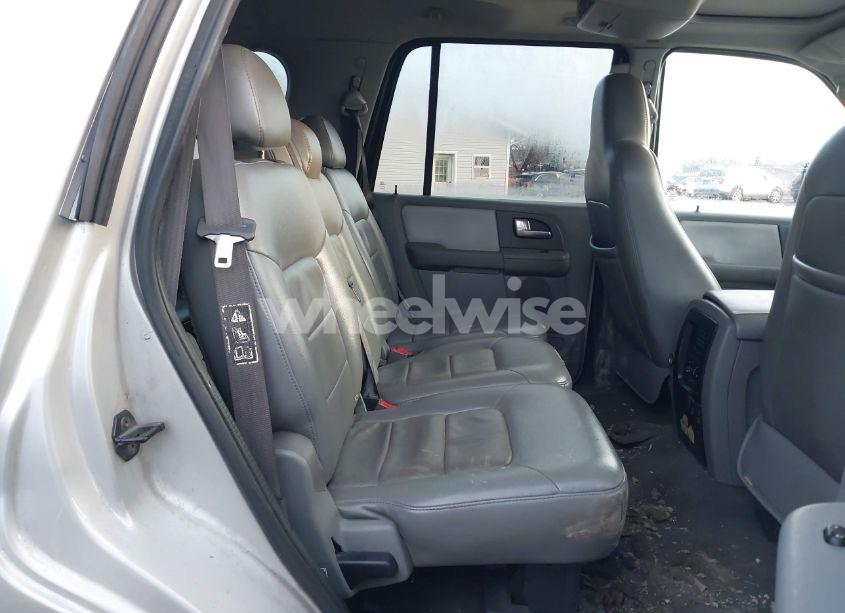 Photo 8 of 2004 Ford Expedition NBX/XLT (VIN 1FMFU16LX4LA77271)