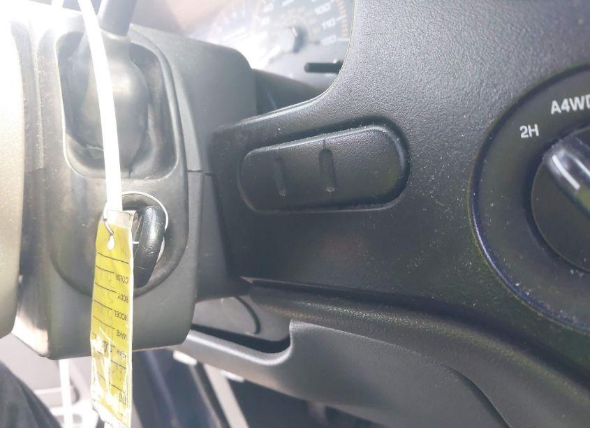 Photo 11 of 2003 Ford Expedition XLT (VIN 1FMFU16W43LA98139)