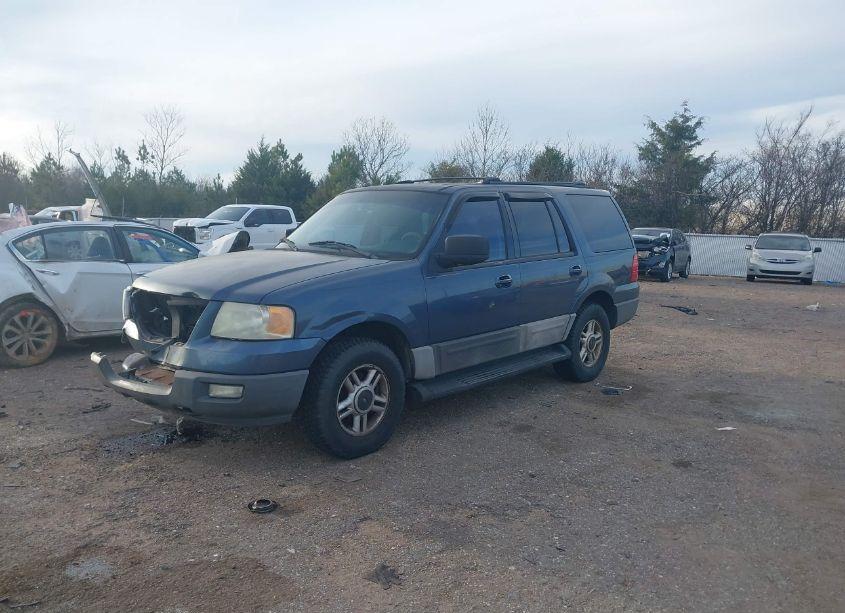 Photo 2 of 2003 Ford Expedition XLT (VIN 1FMFU16W43LA98139)
