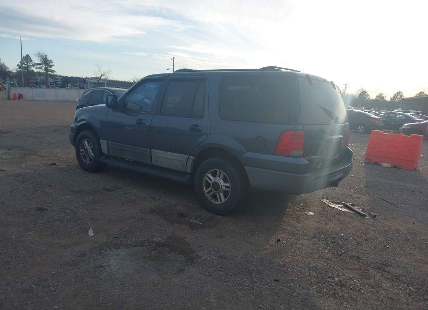 Photo 3 of 2003 Ford Expedition XLT (VIN 1FMFU16W43LA98139)