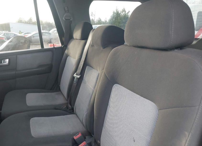 Photo 8 of 2003 Ford Expedition XLT (VIN 1FMFU16W43LA98139)