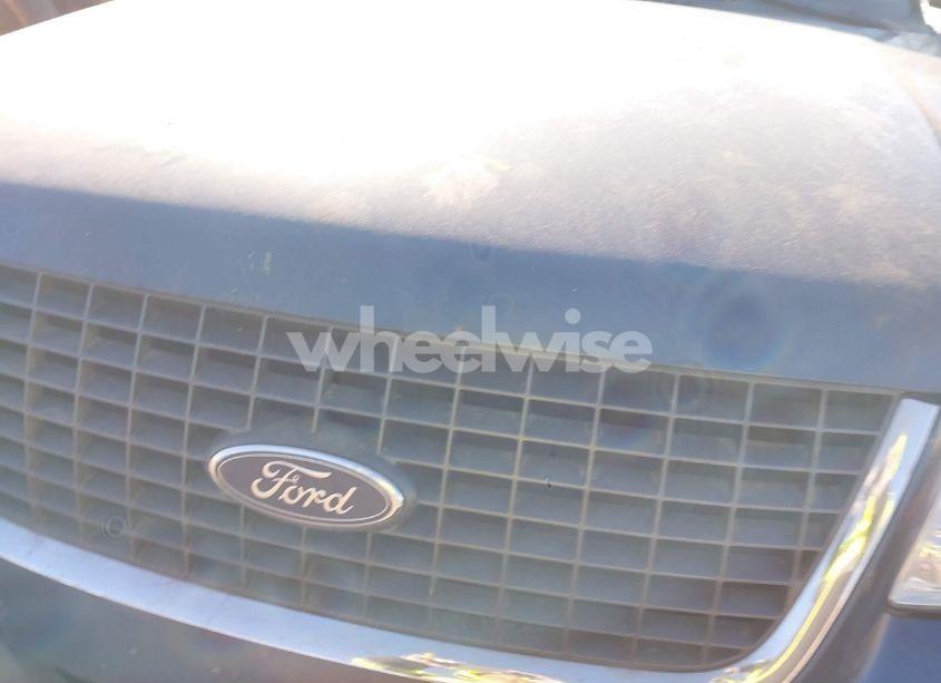 Photo 10 of 2003 Ford Expedition XLT (VIN 1FMFU16W73LA37027)