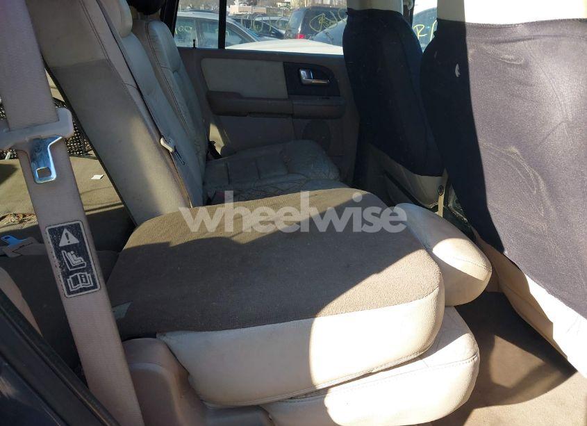 Photo 8 of 2003 Ford Expedition XLT (VIN 1FMFU16W73LA37027)