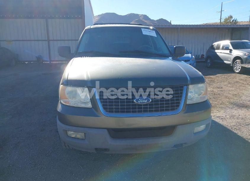 Photo 6 of 2003 Ford Expedition XLT (VIN 1FMFU16W93LB08888)