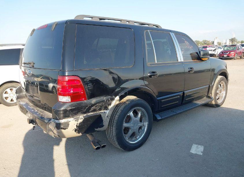 Photo 4 of 2005 Ford Expedition EDDIE BAUER/KING RANCH (VIN 1FMFU17505LA91634)