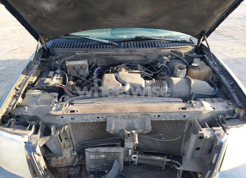 Photo 10 of 2005 Ford Expedition EDDIE BAUER/KING RANCH (VIN 1FMFU17505LA92105)