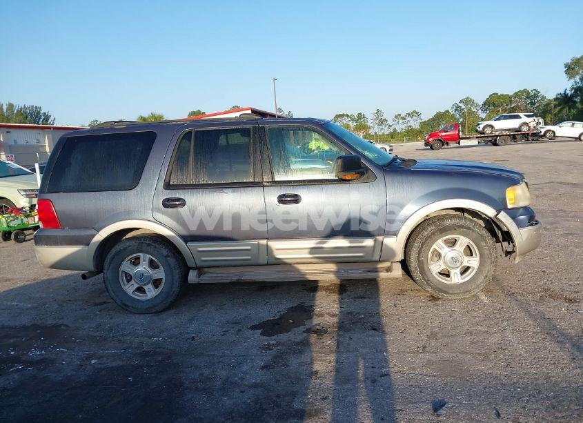 Photo 13 of 2005 Ford Expedition EDDIE BAUER/KING RANCH (VIN 1FMFU17505LA92105)
