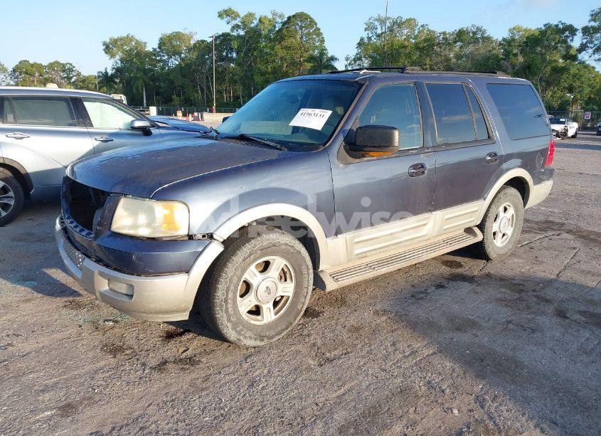 Photo 2 of 2005 Ford Expedition EDDIE BAUER/KING RANCH (VIN 1FMFU17505LA92105)
