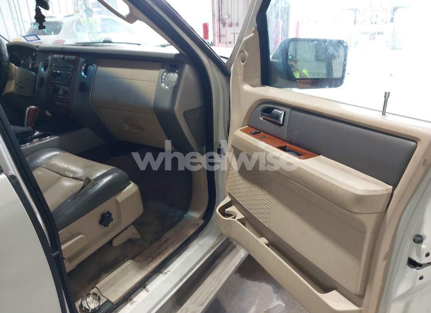Photo 5 of 2008 Ford Expedition EDDIE BAUER/KING RANCH (VIN 1FMFU17508LA23323)
