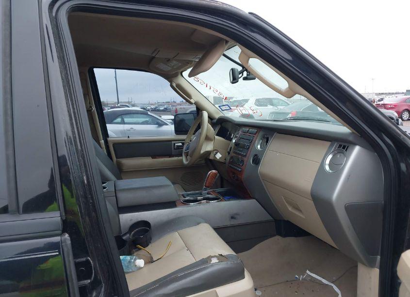 Photo 5 of 2007 Ford Expedition EDDIE BAUER (VIN 1FMFU17517LA89040)