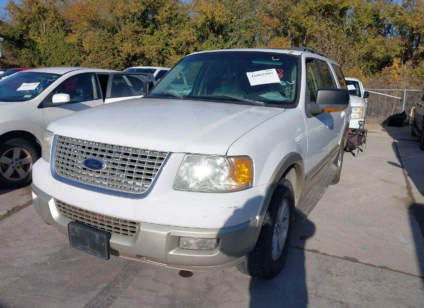 Photo 2 of 2005 Ford Expedition EDDIE BAUER/KING RANCH (VIN 1FMFU17525LB13701)