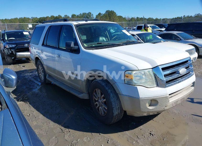 2007 Ford Expedition EDDIE BAUER (VIN 1FMFU17527LA55883) main photo