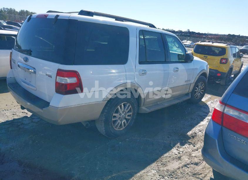 Photo 4 of 2007 Ford Expedition EDDIE BAUER (VIN 1FMFU17527LA55883)