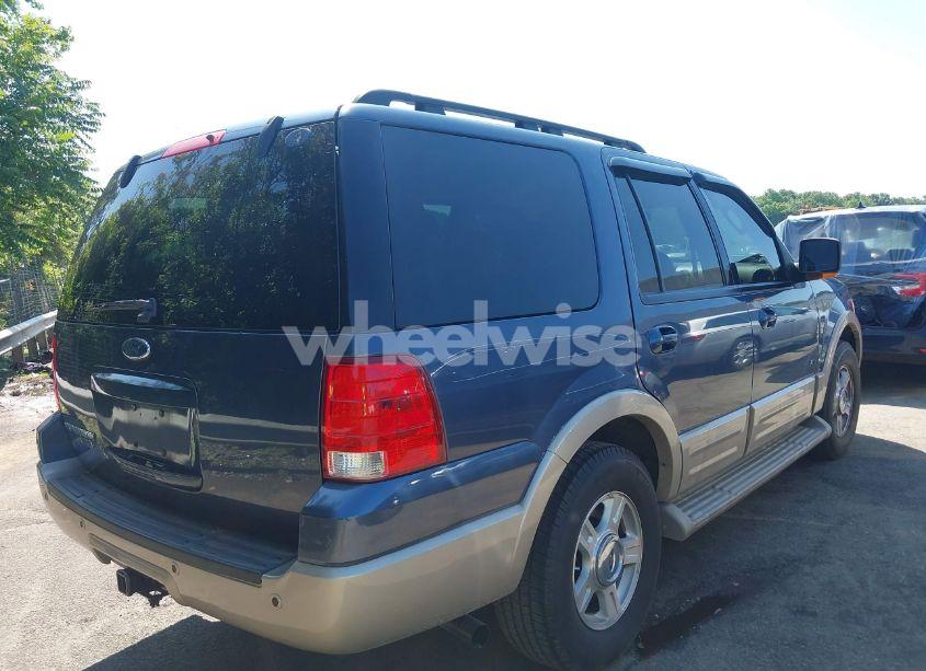 Photo 4 of 2005 Ford Expedition EDDIE BAUER/KING RANCH (VIN 1FMFU17535LB08135)