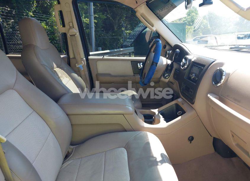 Photo 5 of 2005 Ford Expedition EDDIE BAUER/KING RANCH (VIN 1FMFU17535LB08135)