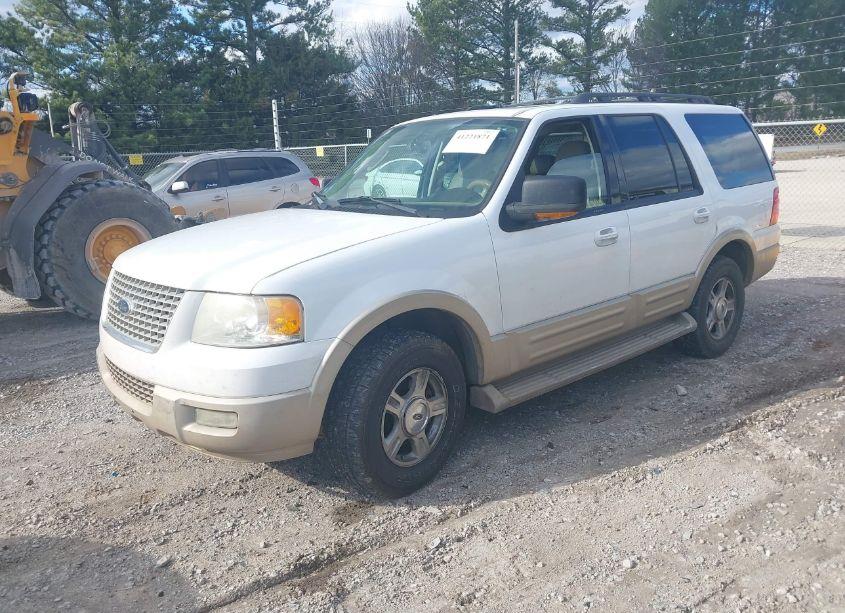 Photo 2 of 2006 Ford Expedition EDDIE BAUER/KING RANCH (VIN 1FMFU17536LA30585)