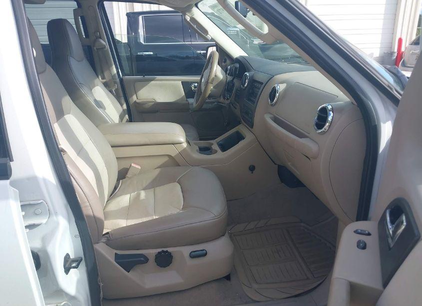 Photo 5 of 2006 Ford Expedition EDDIE BAUER/KING RANCH (VIN 1FMFU17536LA30585)