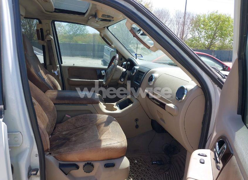 Photo 5 of 2006 Ford Expedition EDDIE BAUER/KING RANCH (VIN 1FMFU17566LA65461)