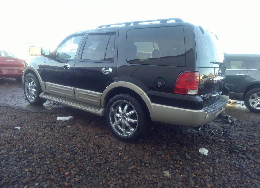 Photo 3 of 2005 Ford Expedition EDDIE BAUER/KING RANCH (VIN 1FMFU17575LA68237)