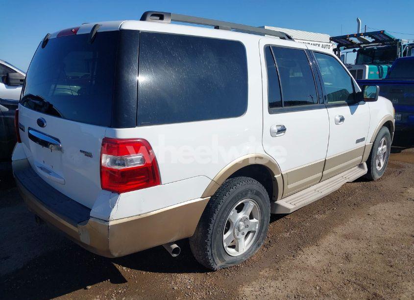 Photo 4 of 2007 Ford Expedition EDDIE BAUER (VIN 1FMFU17577LA41655)