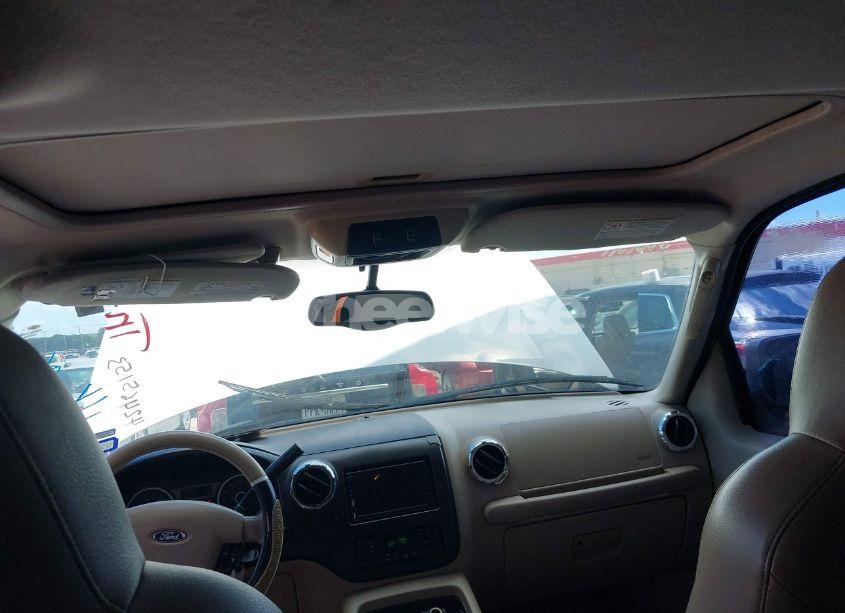 Photo 15 of 2005 Ford Expedition EDDIE BAUER/KING RANCH (VIN 1FMFU17585LA69297)