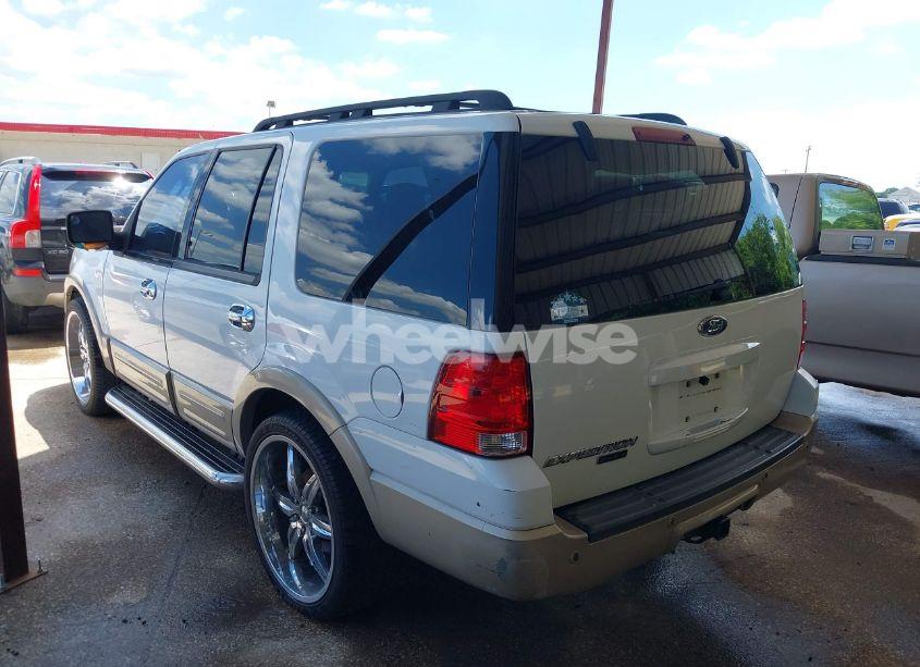 Photo 3 of 2005 Ford Expedition EDDIE BAUER/KING RANCH (VIN 1FMFU17585LA69297)